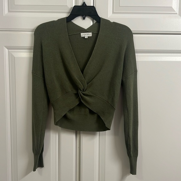 Juniper Blu Top Women’s Small Green V Neck Pullover Long Sleeve Sweater - Picture 1 of 4